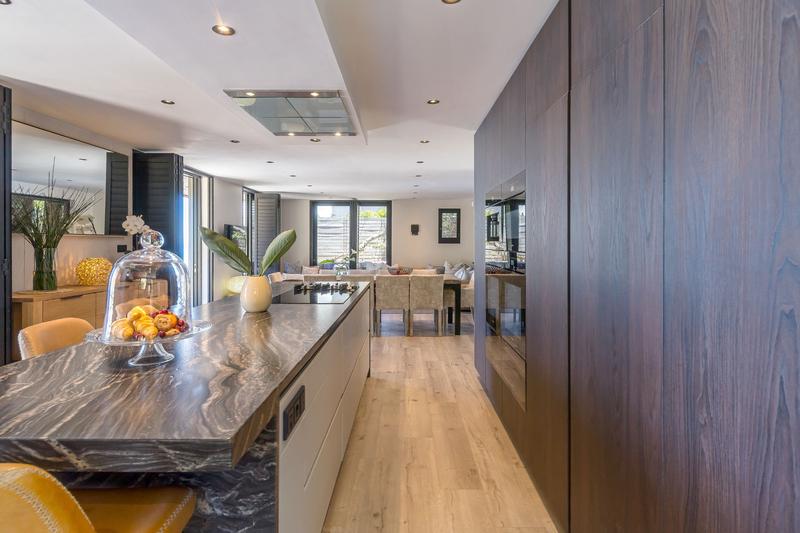 To Let 5 Bedroom Property for Rent in Camps Bay Western Cape